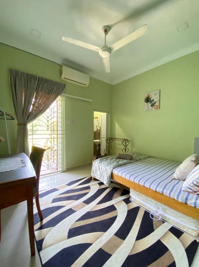 Darney'S Homestay Kg Bangau Tanjung Temerloh Exteriör bild